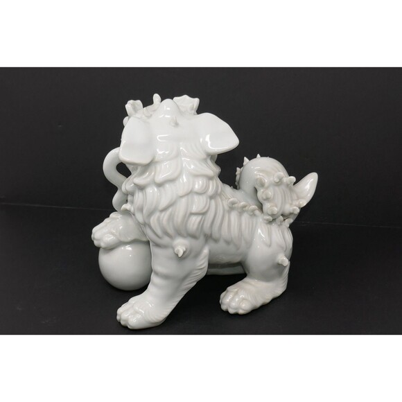 Japanese Ceramic Porcelain Guardian Foo Dogs Figurine Statues Made in Japan - Picture 6 of 16